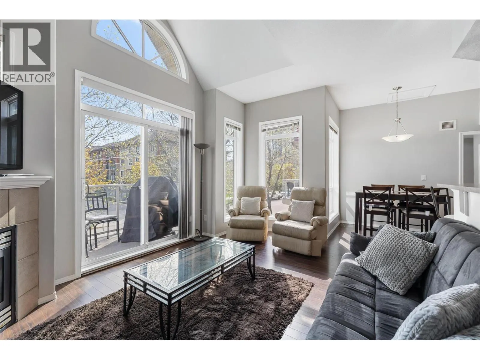 1088 Sunset Drive Unit# 246