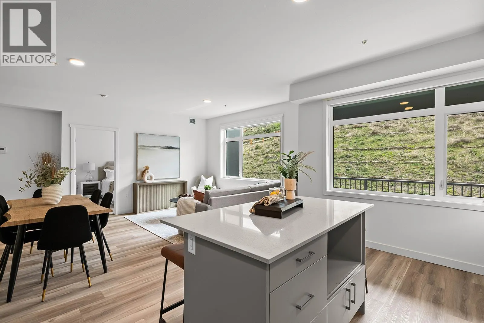 1057 Frost Road Unit# 118