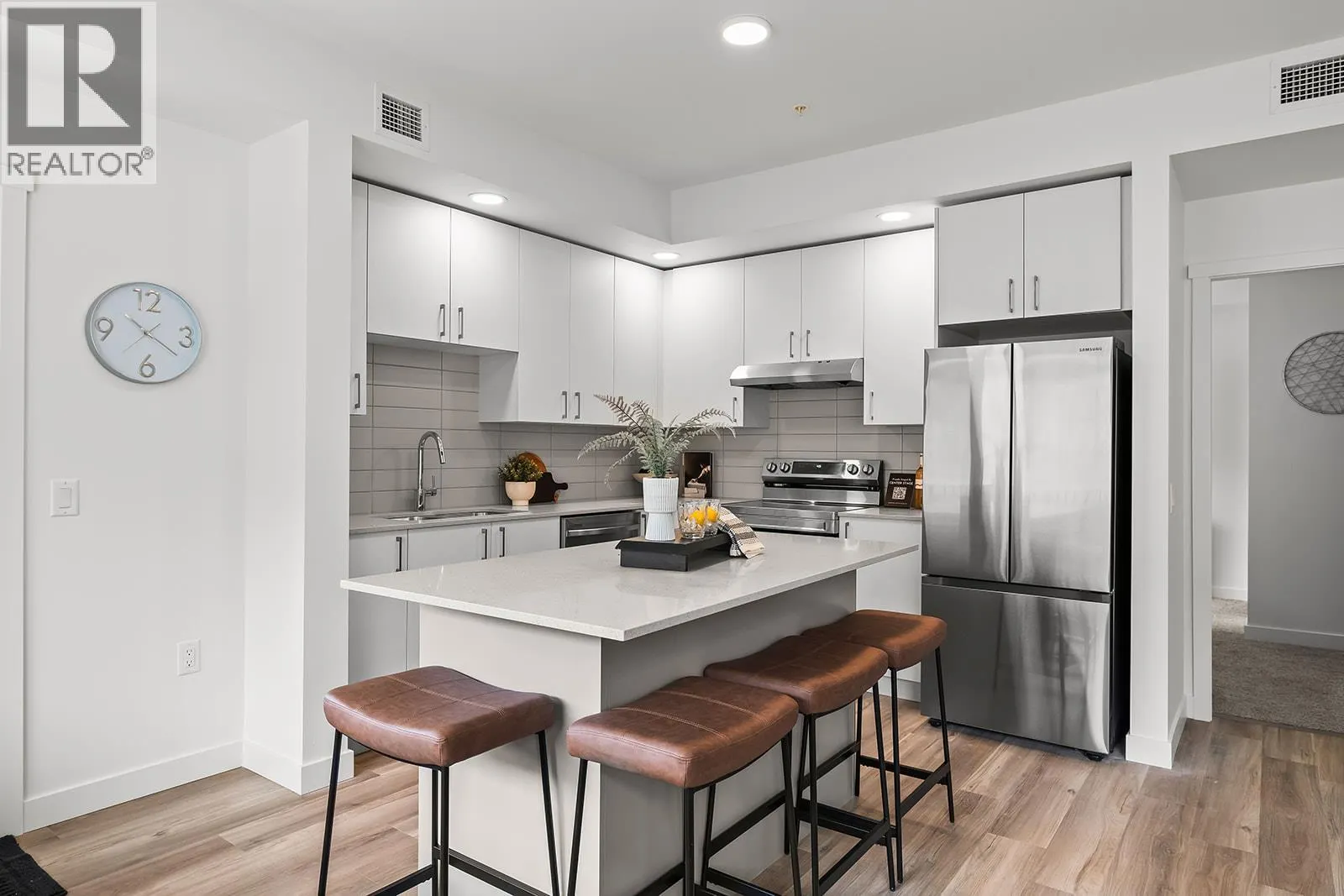 1057 Frost Road Unit# 118