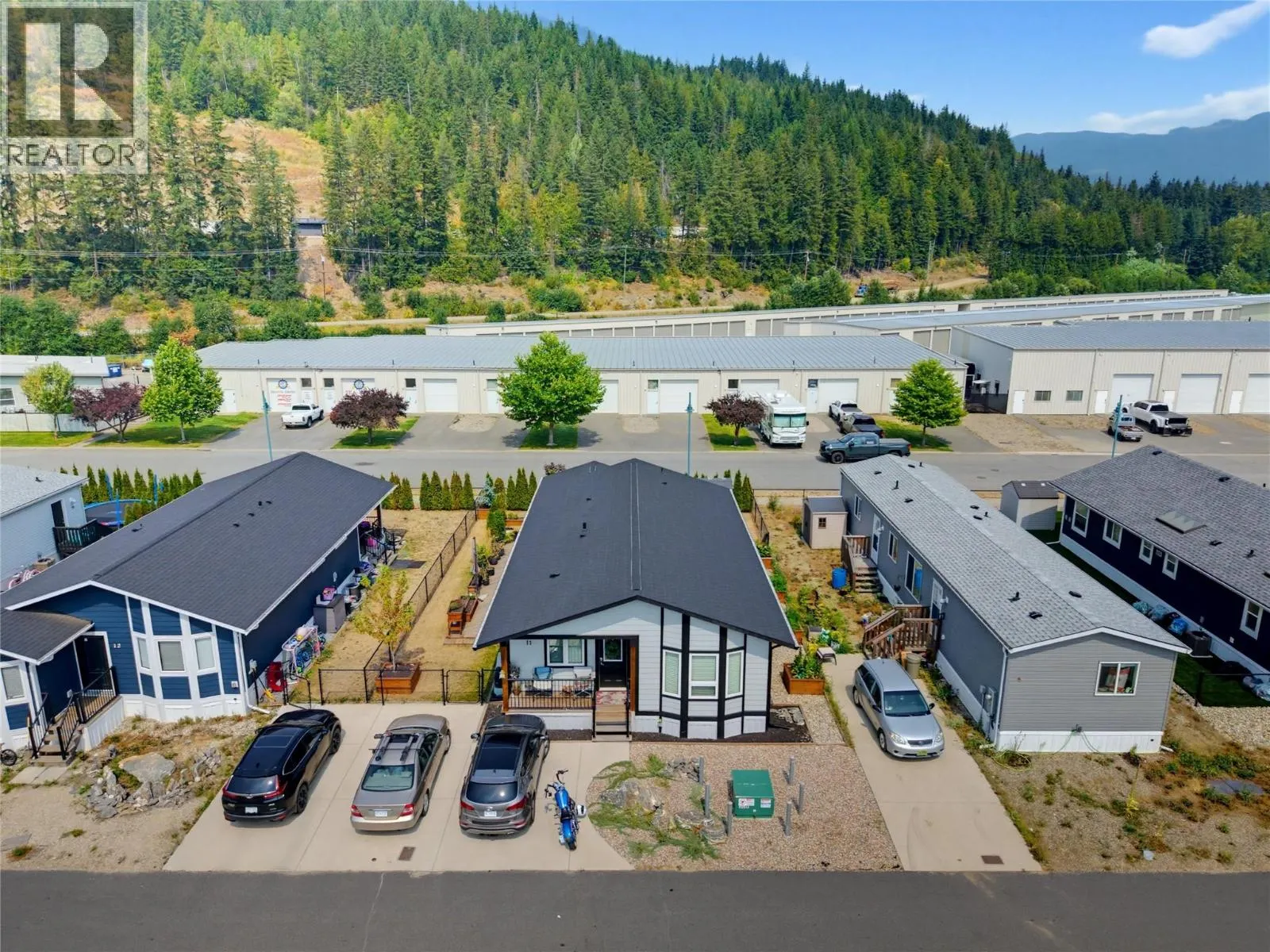 1705 Hillier Road Unit# 11