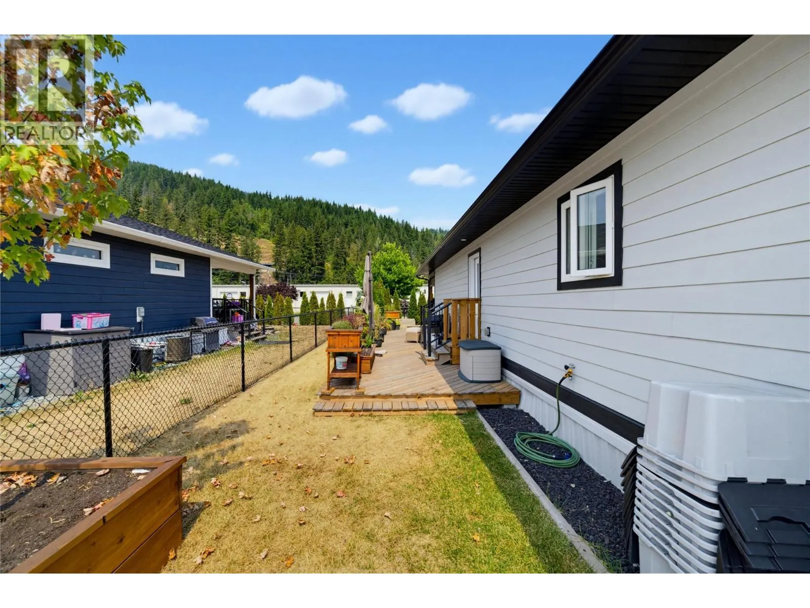 1705 Hillier Road Unit# 11