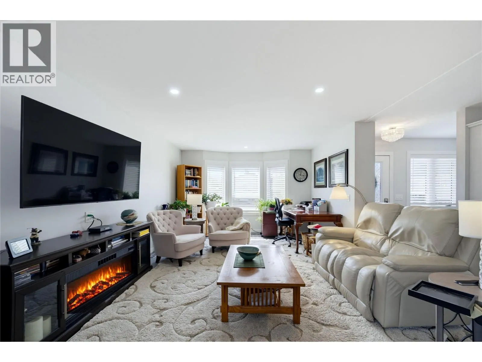 1705 Hillier Road Unit# 11