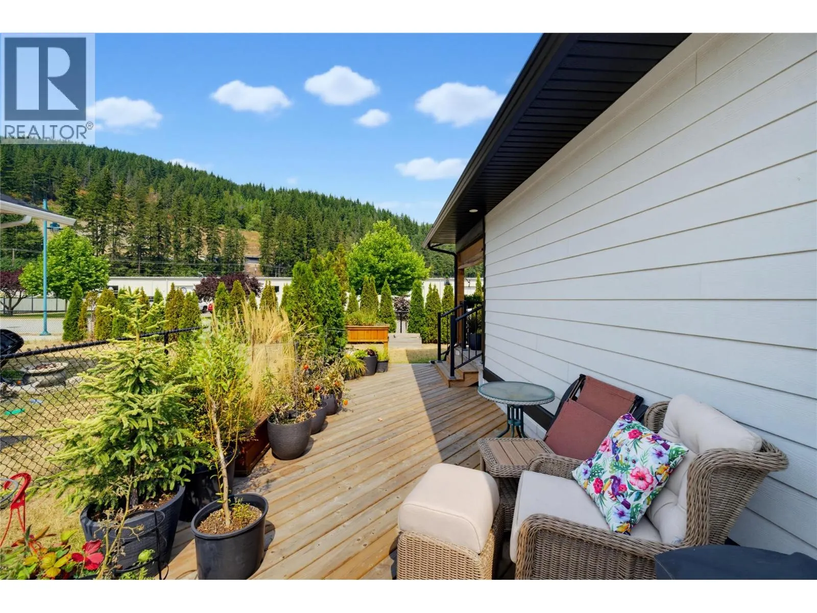 1705 Hillier Road Unit# 11