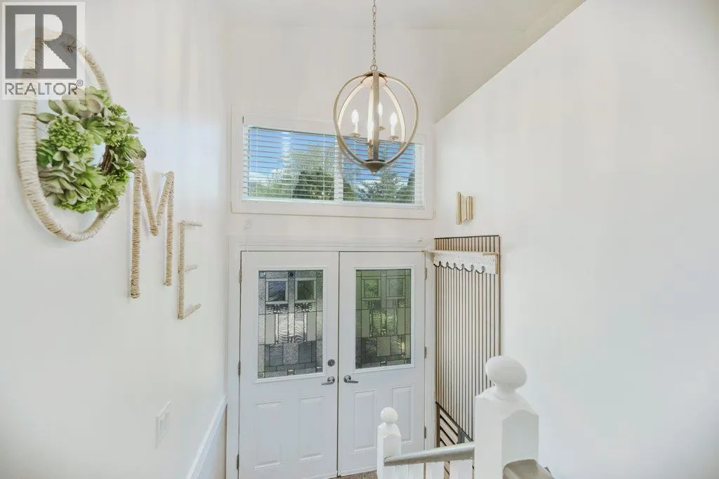 7562 CREST-A-WAY Road