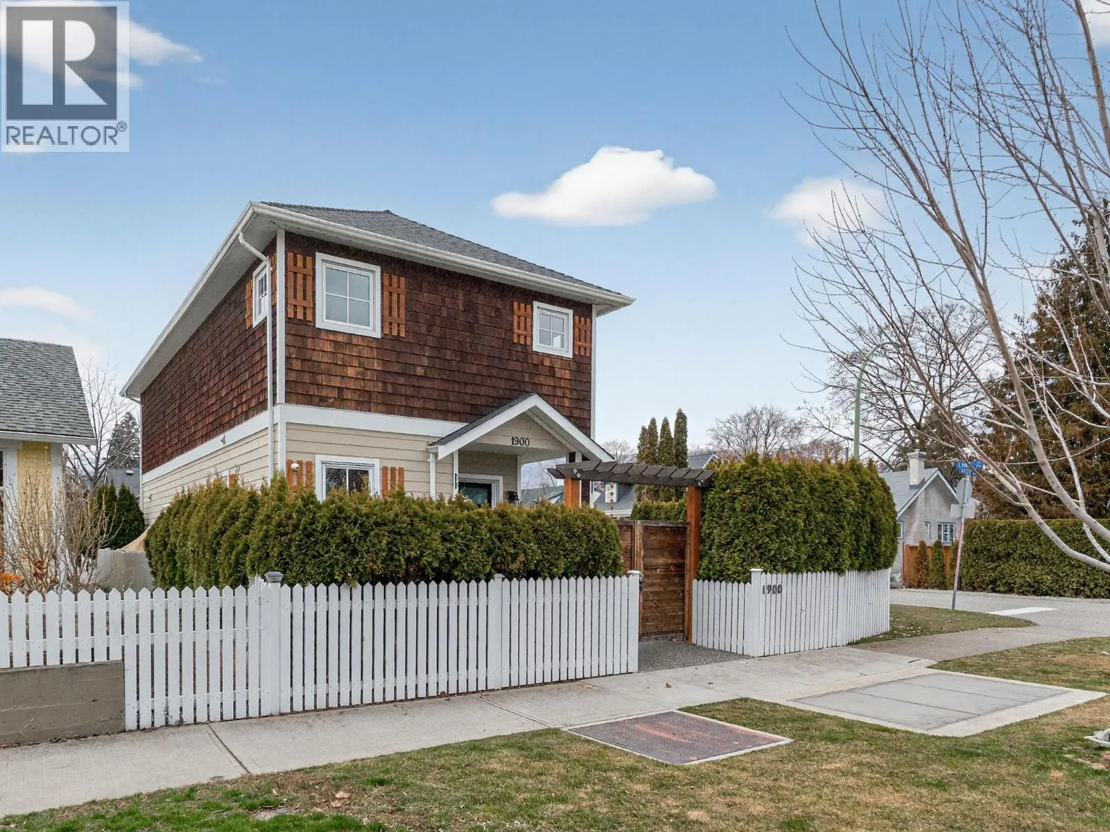 1900 Water Street