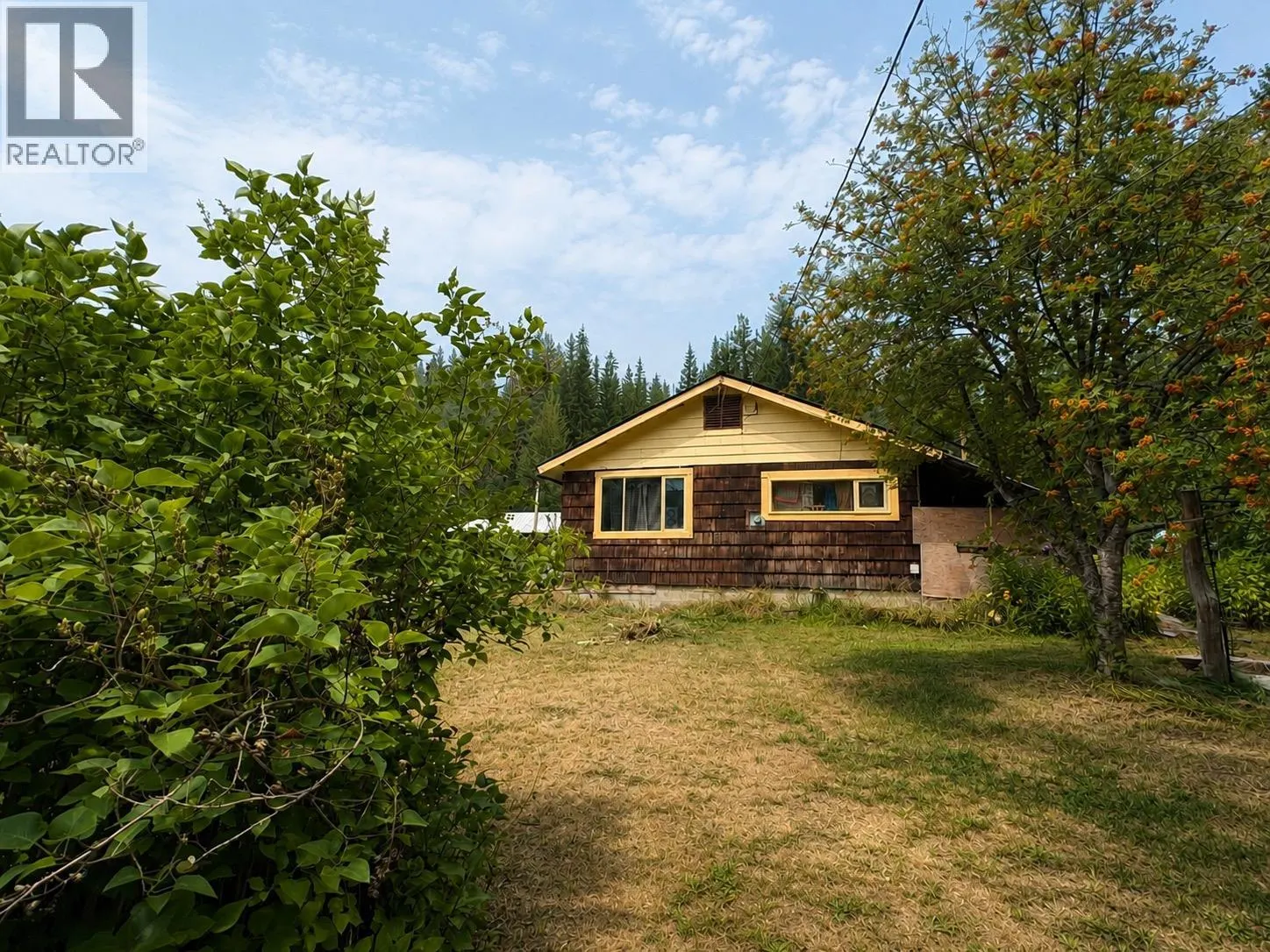 3233 Mabel Lake Road