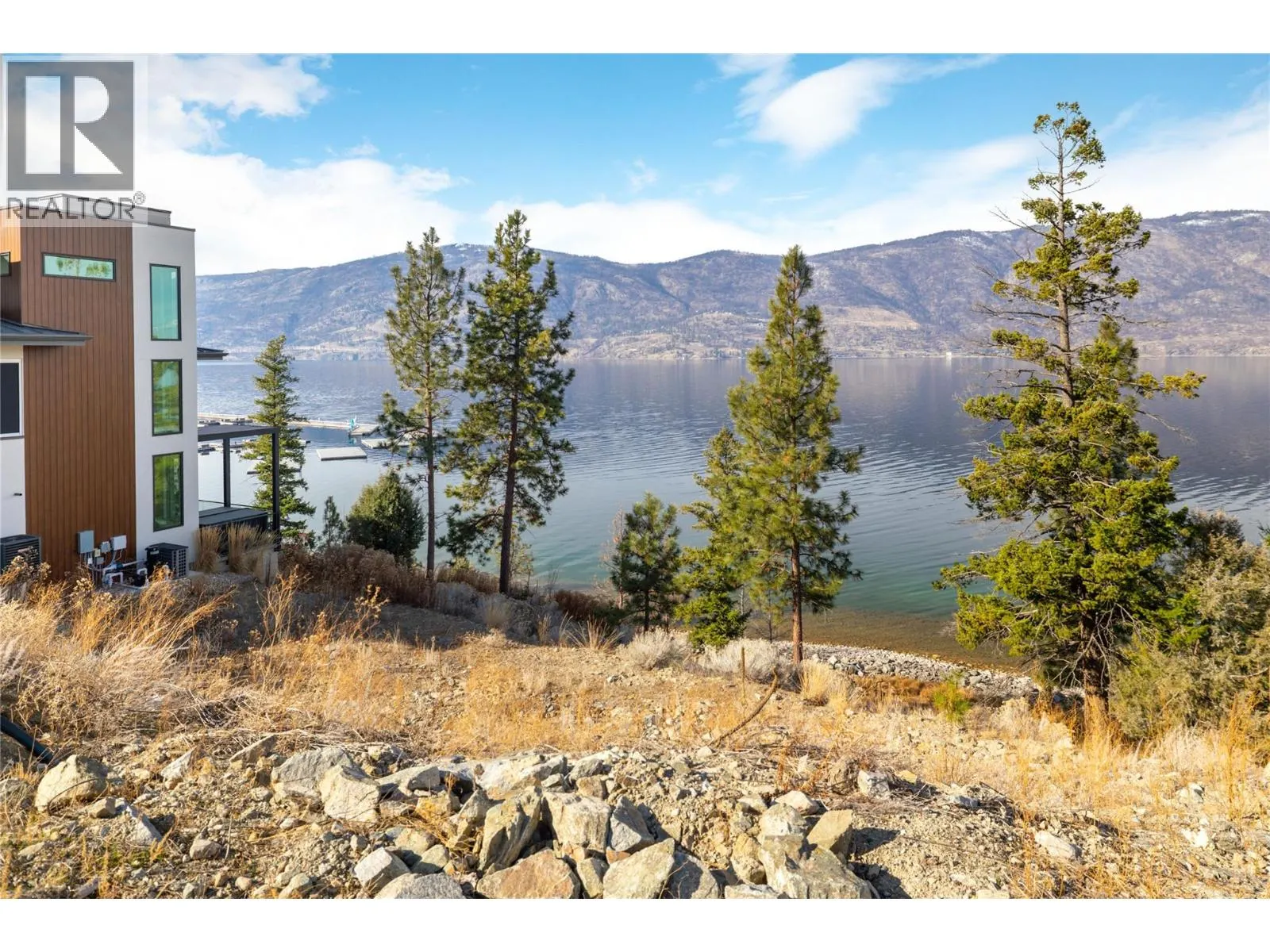 3504 Arrowroot Drive