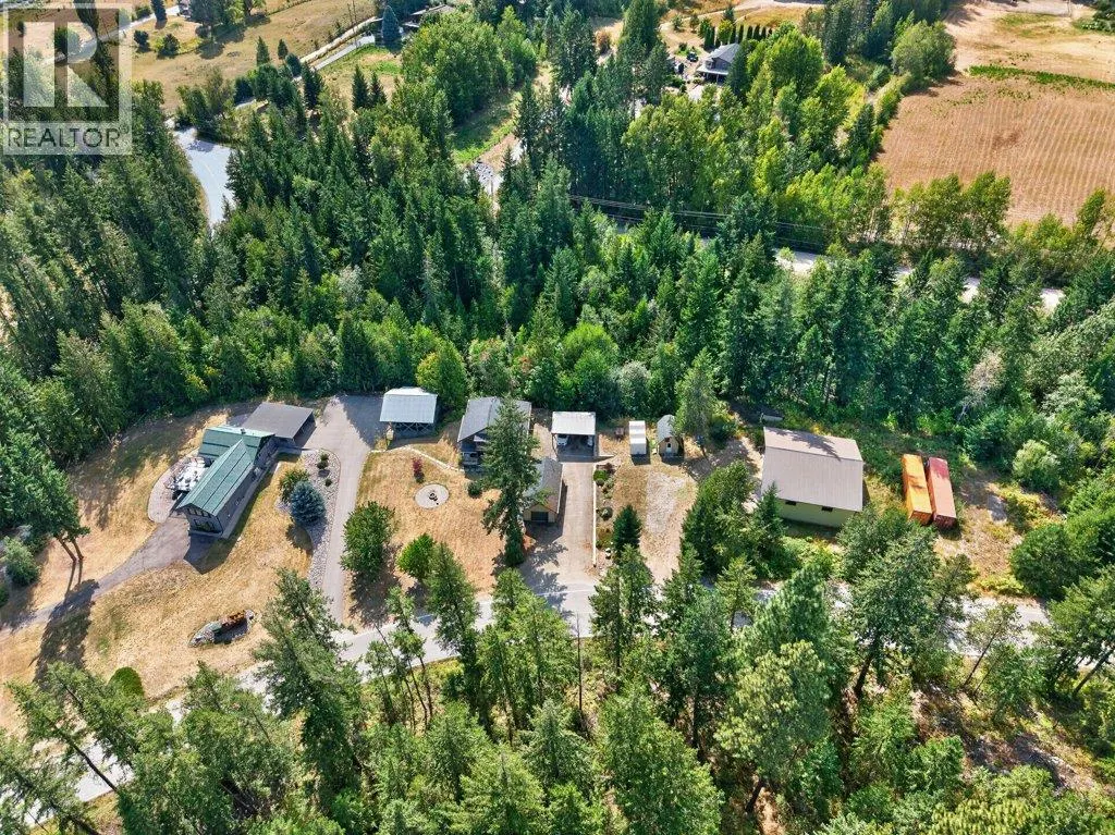 411 Christison Road SW