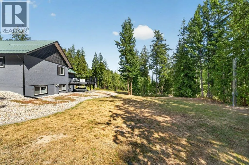 411 Christison Road SW