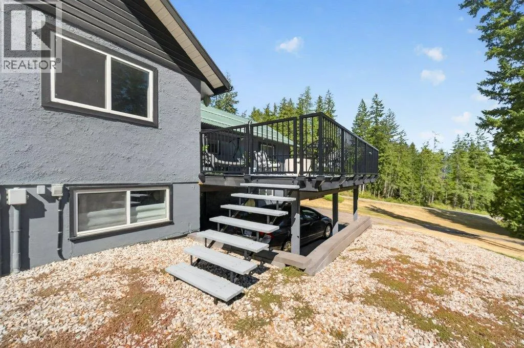 411 Christison Road SW