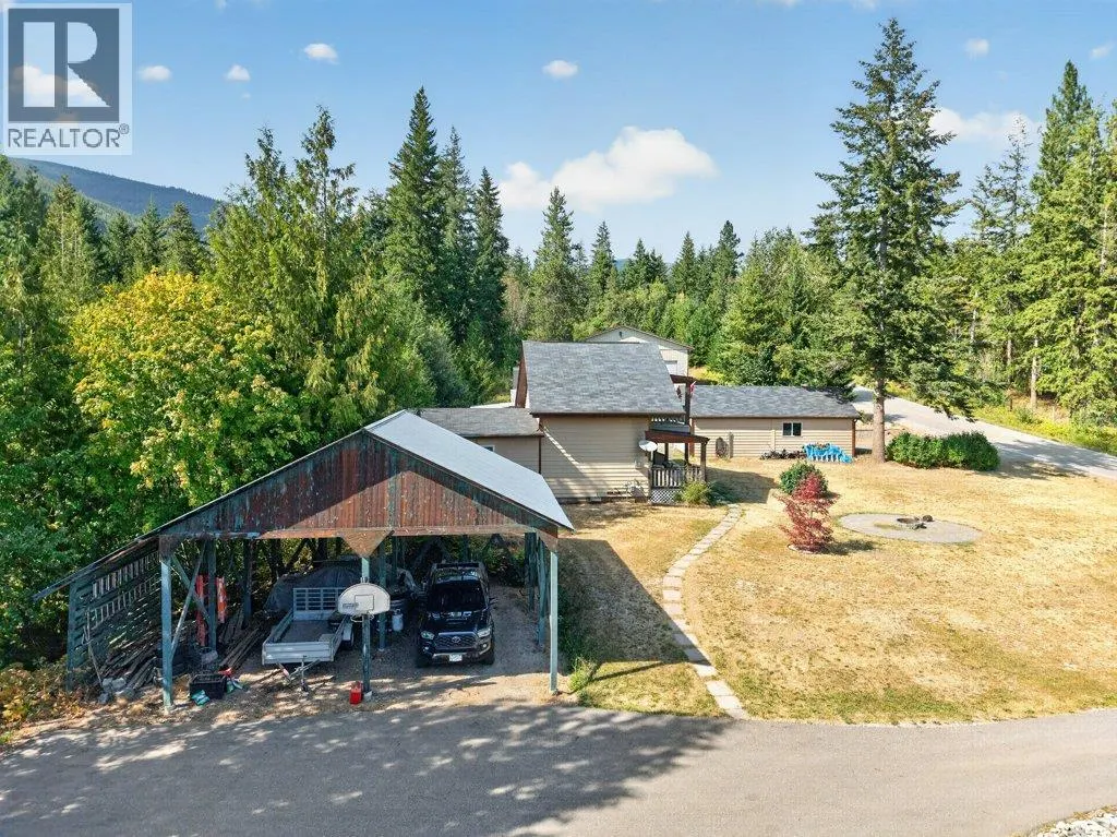 411 Christison Road SW