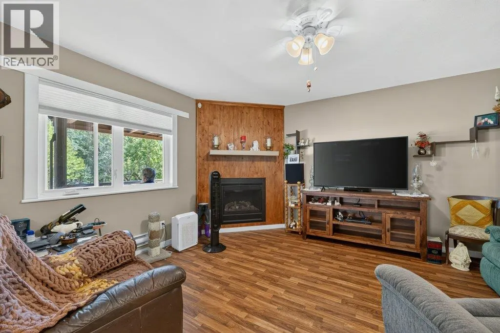 411 Christison Road SW