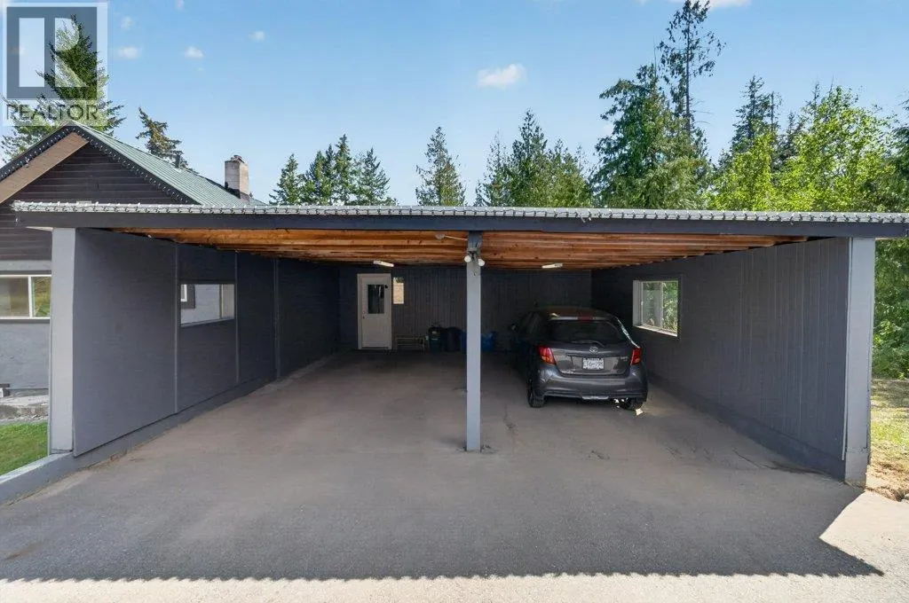 411 Christison Road SW