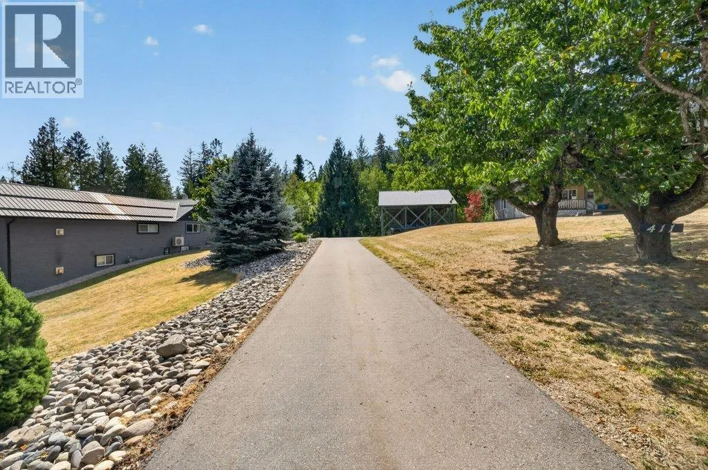411 Christison Road SW