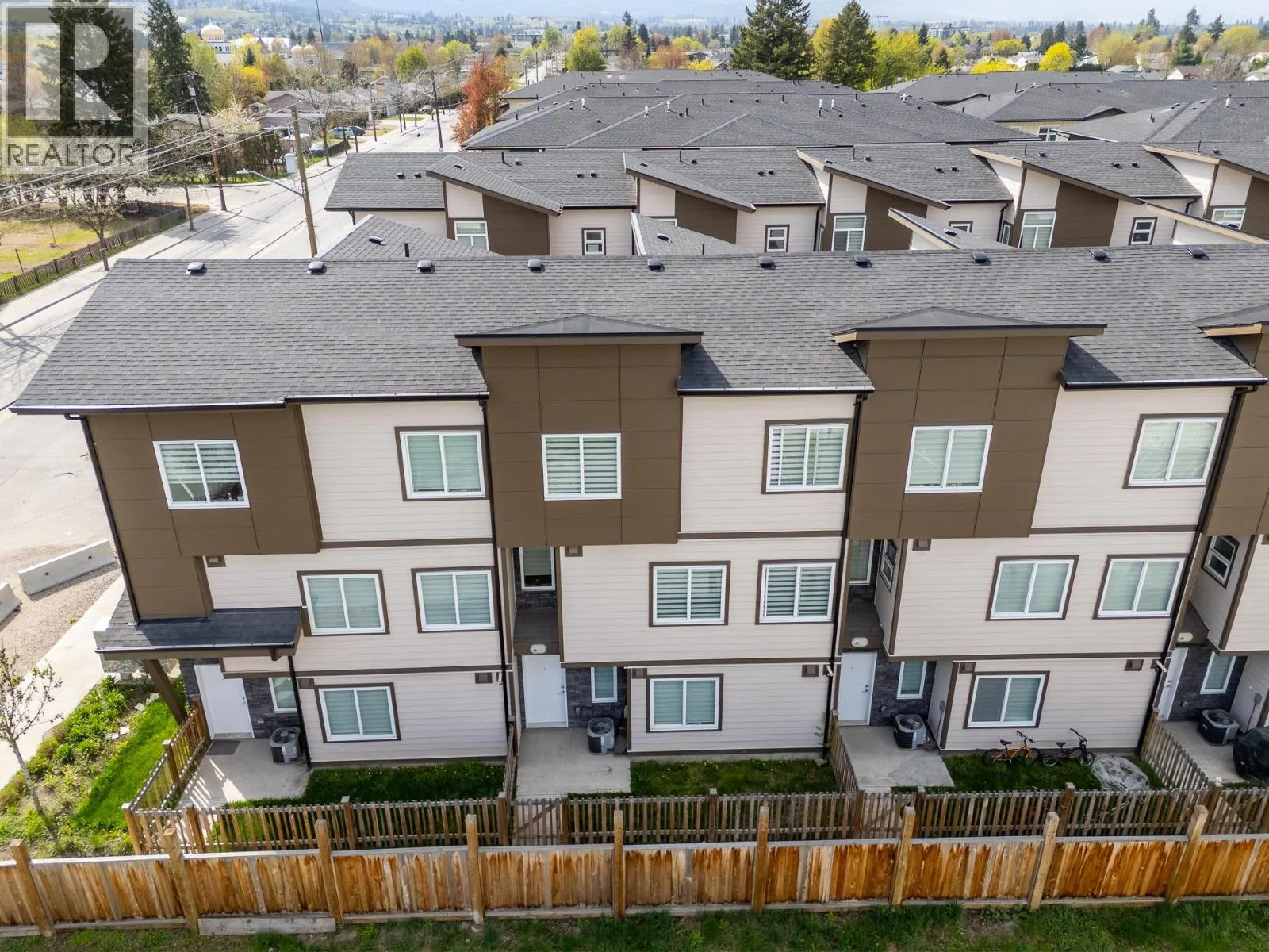 1354 Rutland Road N Unit# 2