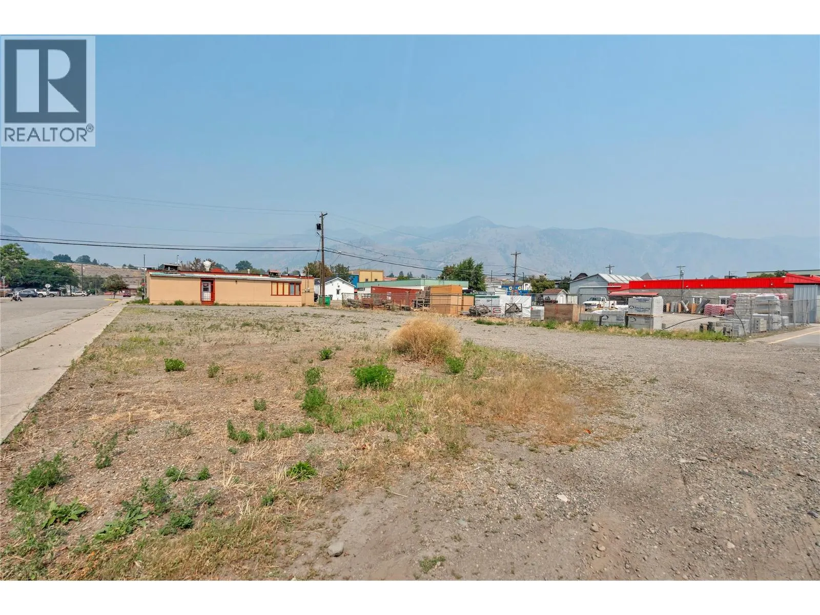 604 Veterans Avenue
