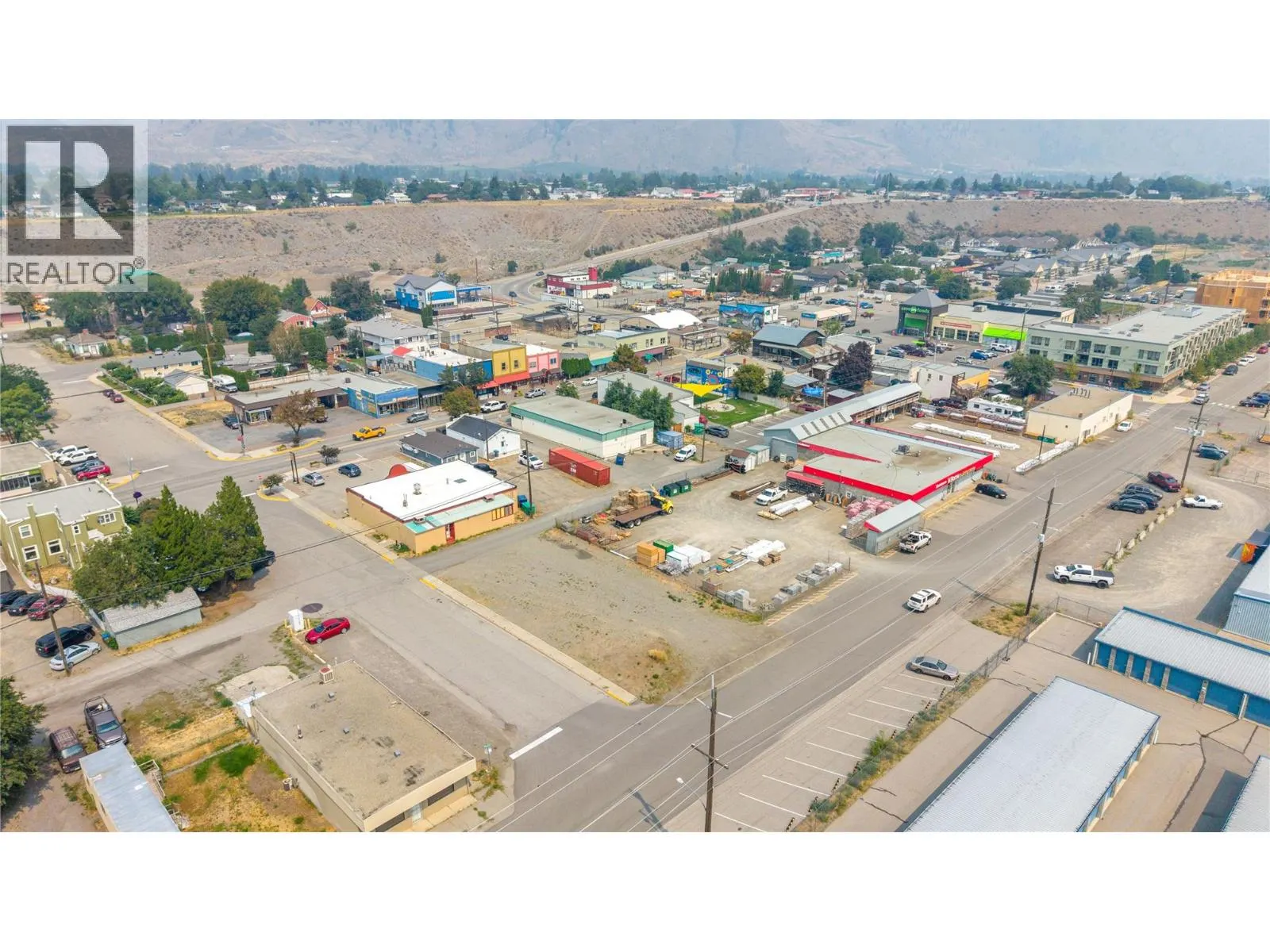 604 Veterans Avenue