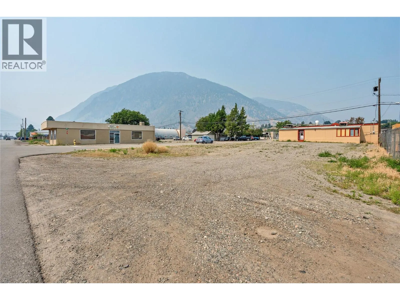 604 Veterans Avenue