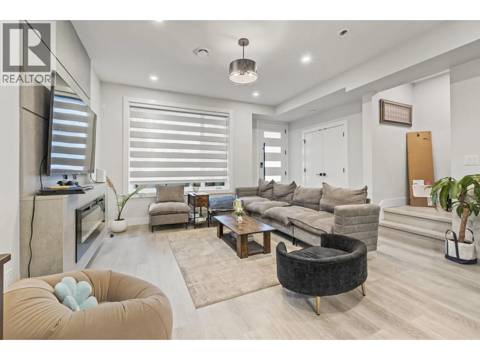 830 Glenwood Avenue Unit# 2