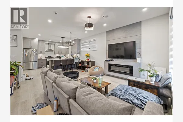830 Glenwood Avenue Unit# 2