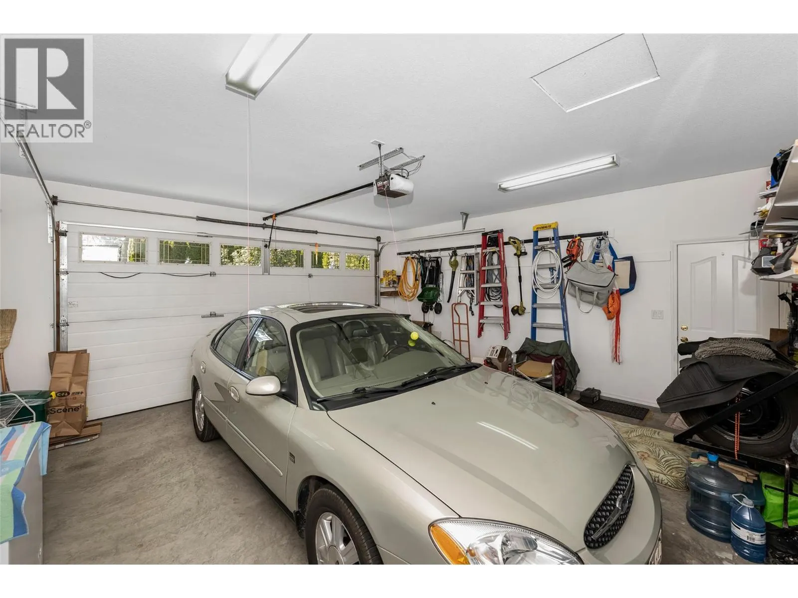 2976 Heal Court