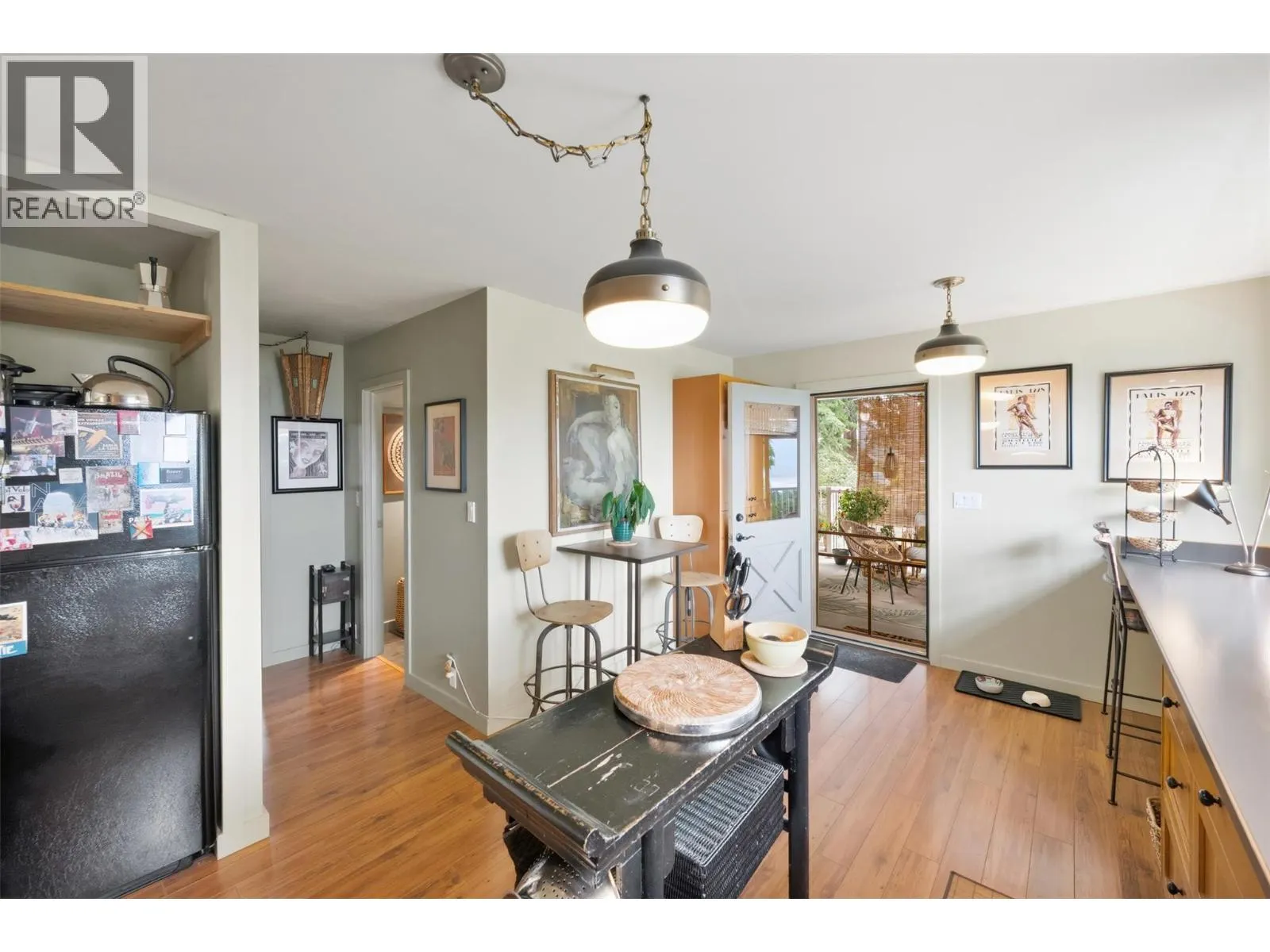 3812 Albrecht Road
