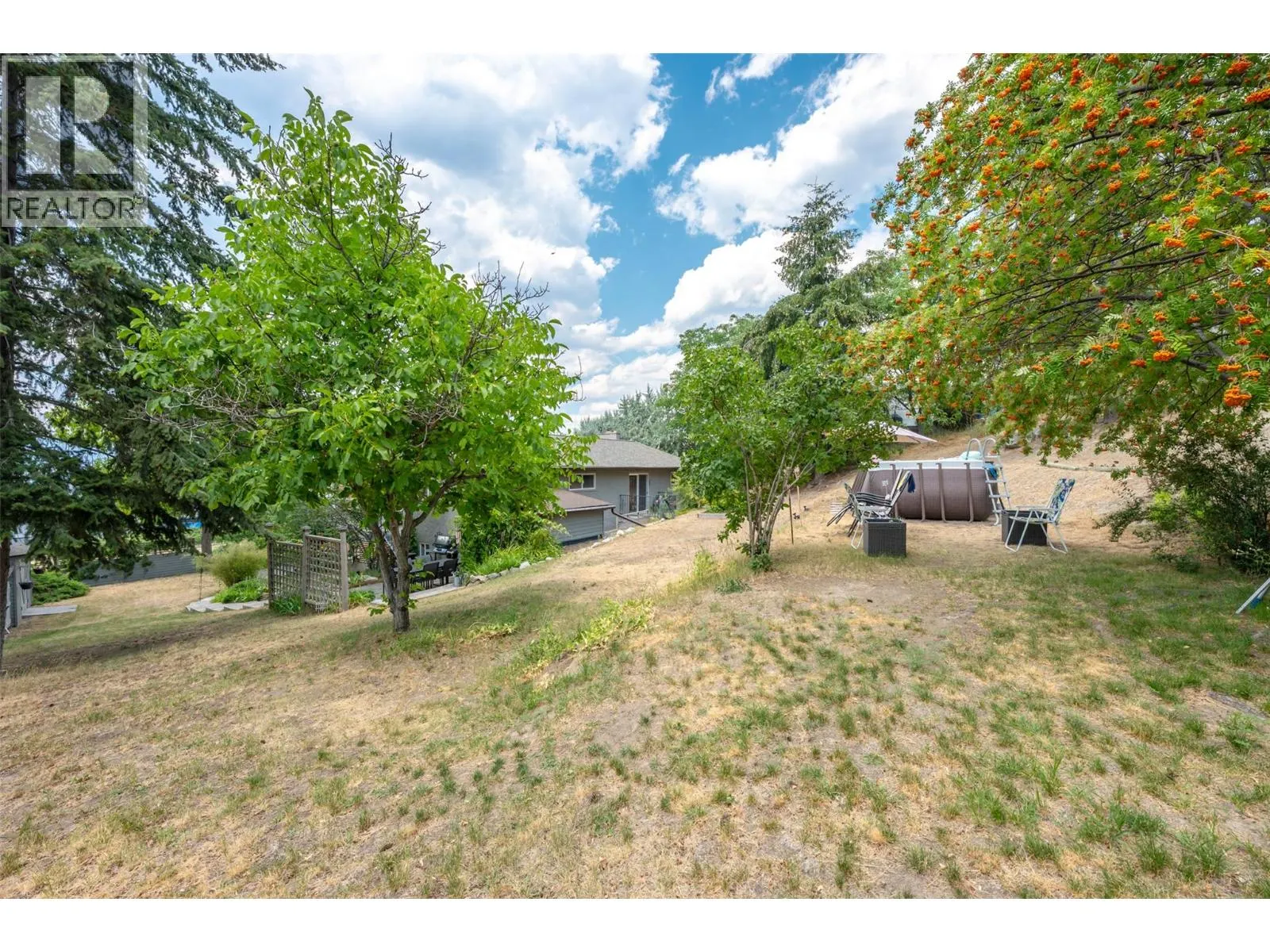 3812 Albrecht Road
