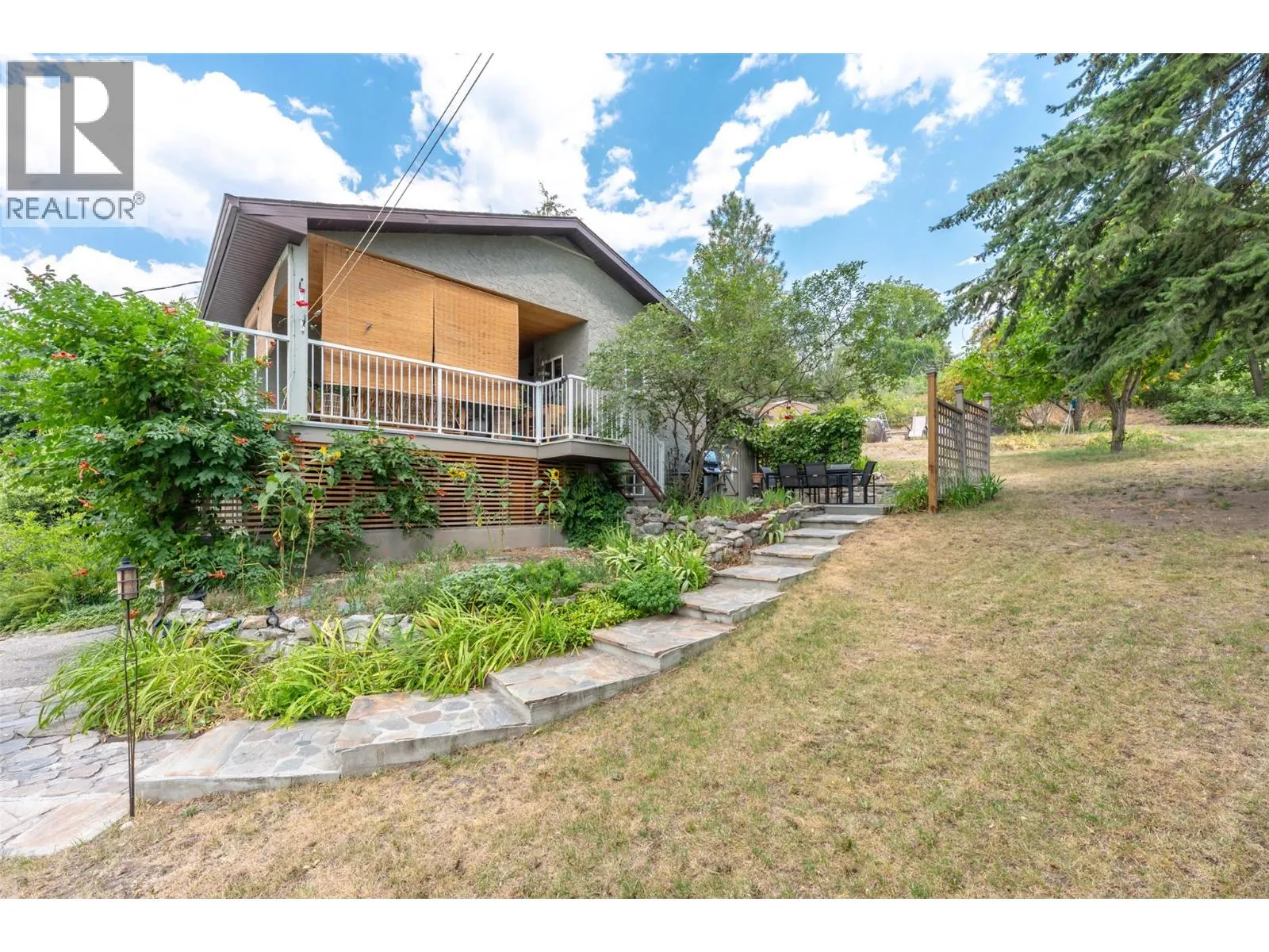 3812 Albrecht Road