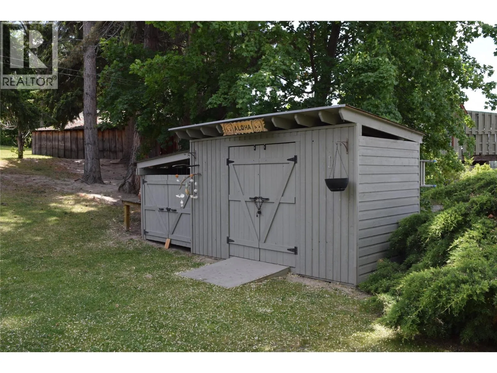 3812 Albrecht Road