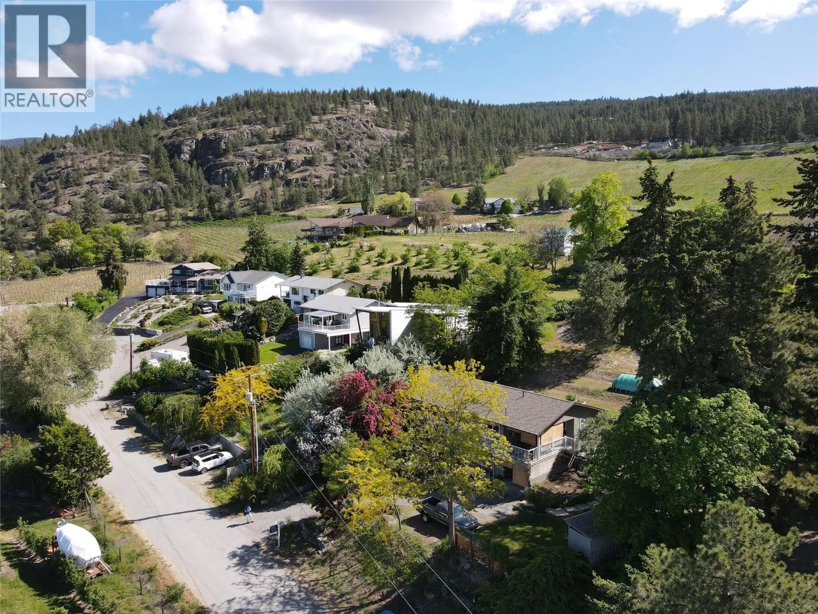 3812 Albrecht Road