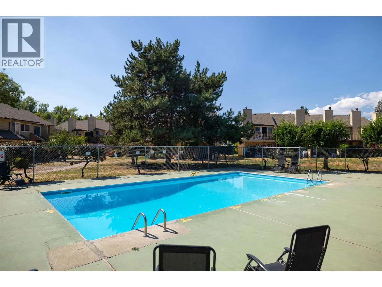 5300 25 Avenue Unit# 44