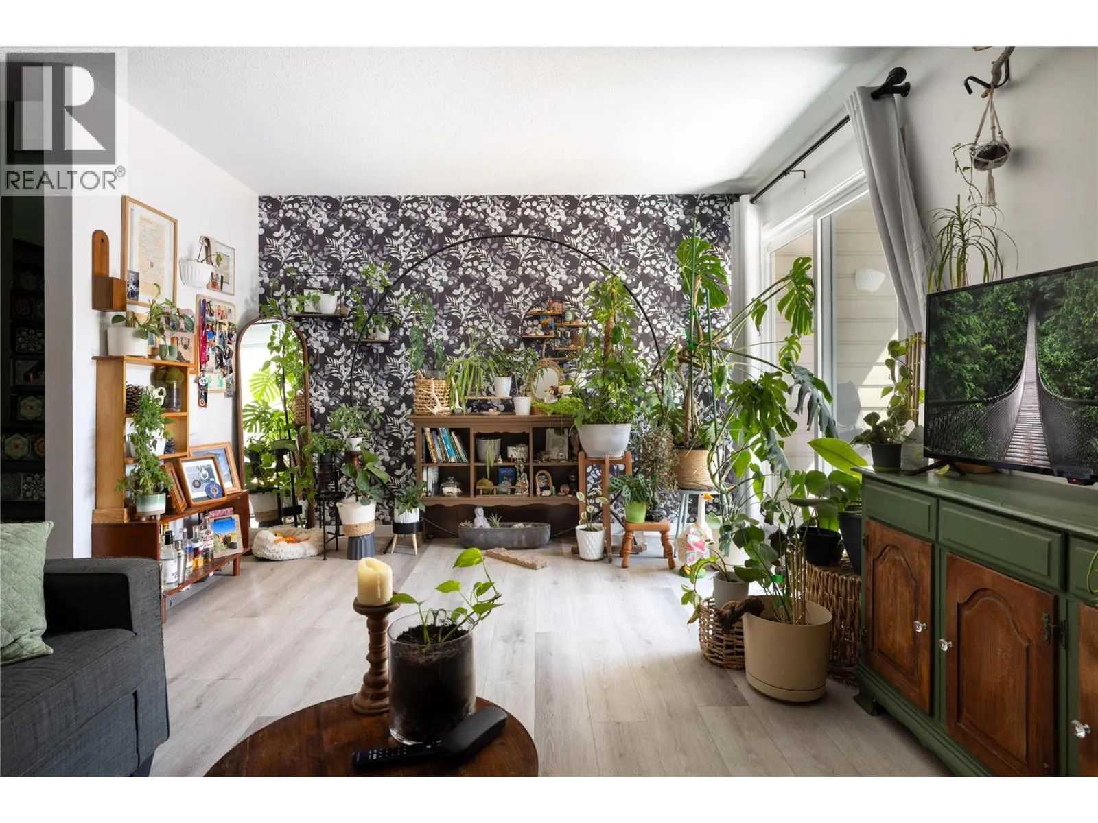 5300 25 Avenue Unit# 44