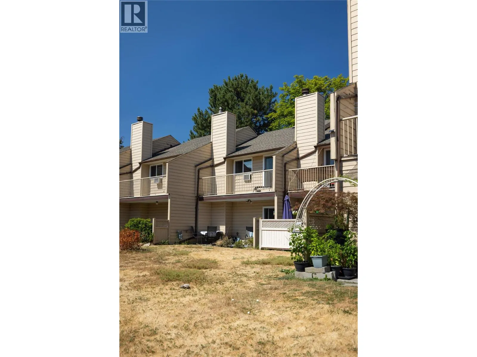 5300 25 Avenue Unit# 44