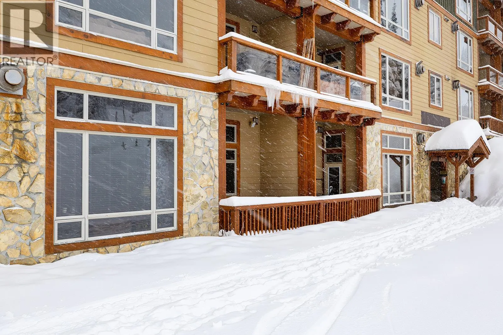7700 Porcupine Road Unit# 3-104