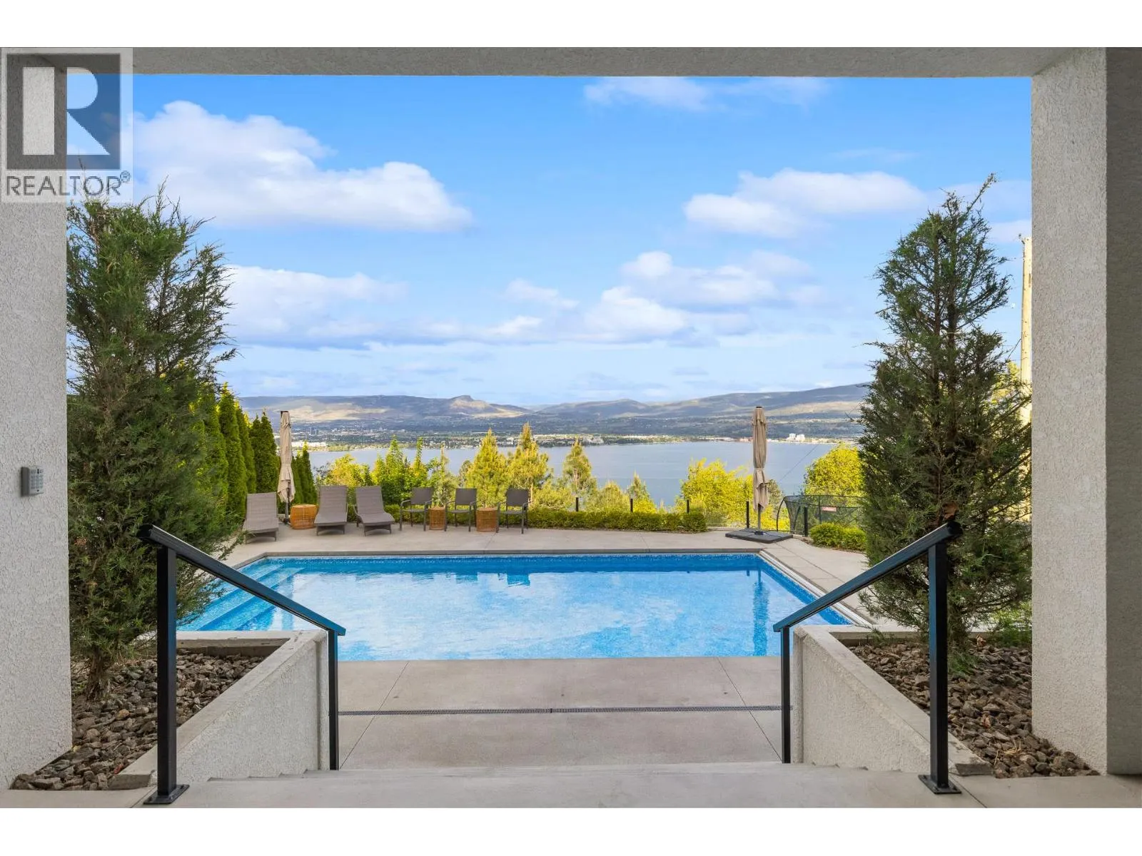 695 Lake Court
