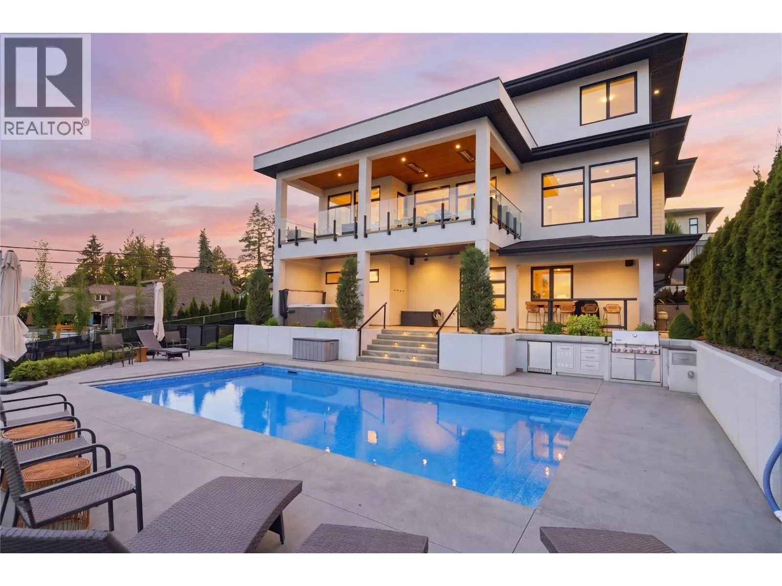 695 Lake Court