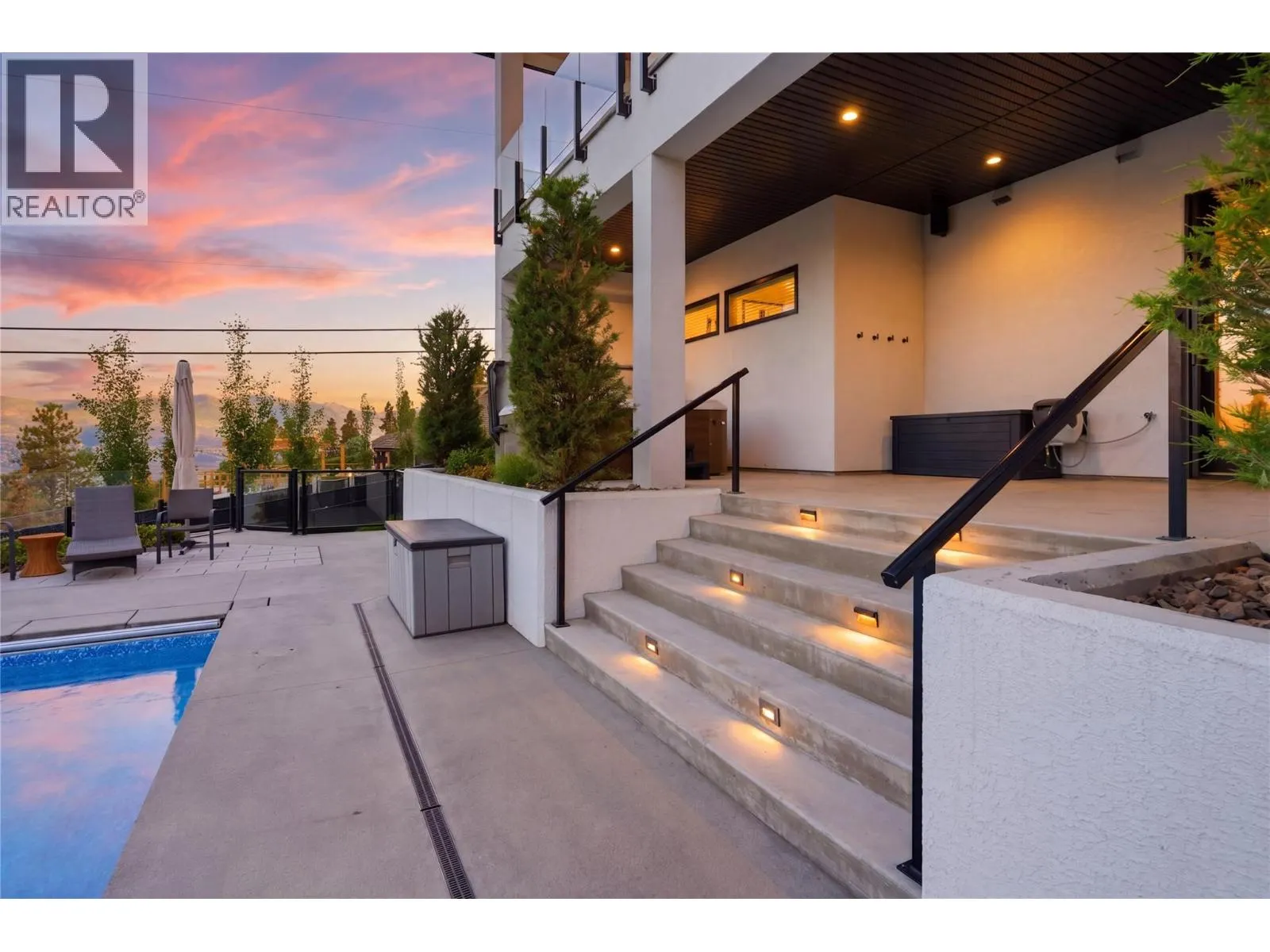 695 Lake Court
