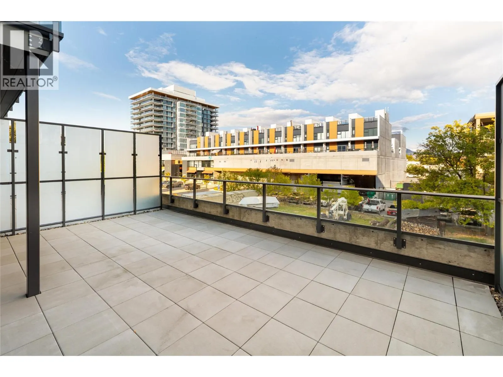 3051 Abbott Street Unit# 206