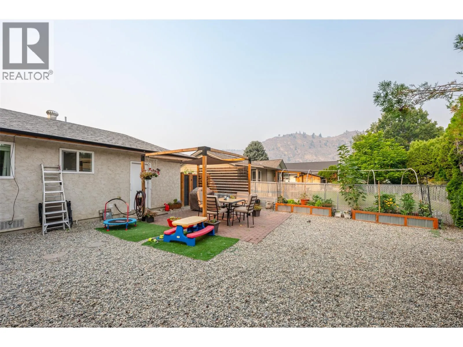 278 Redwing Place