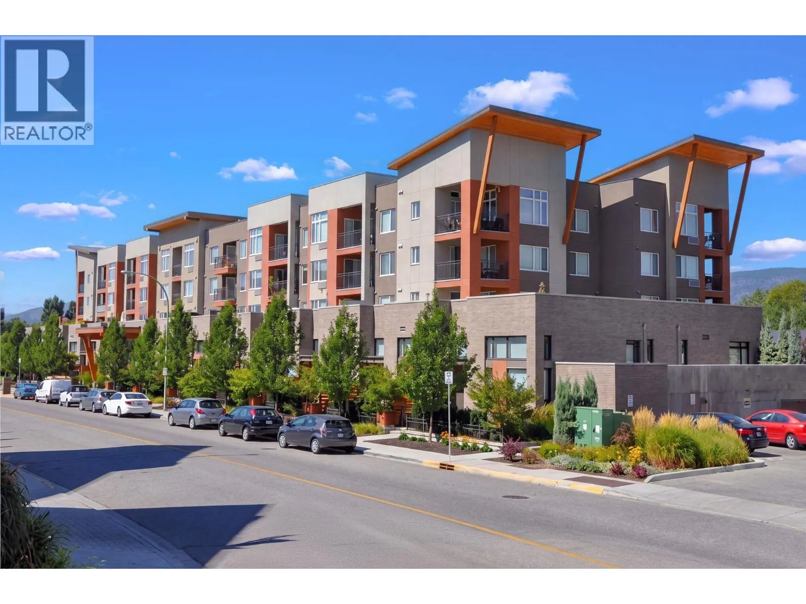 1550 Dickson Avenue Unit# 306