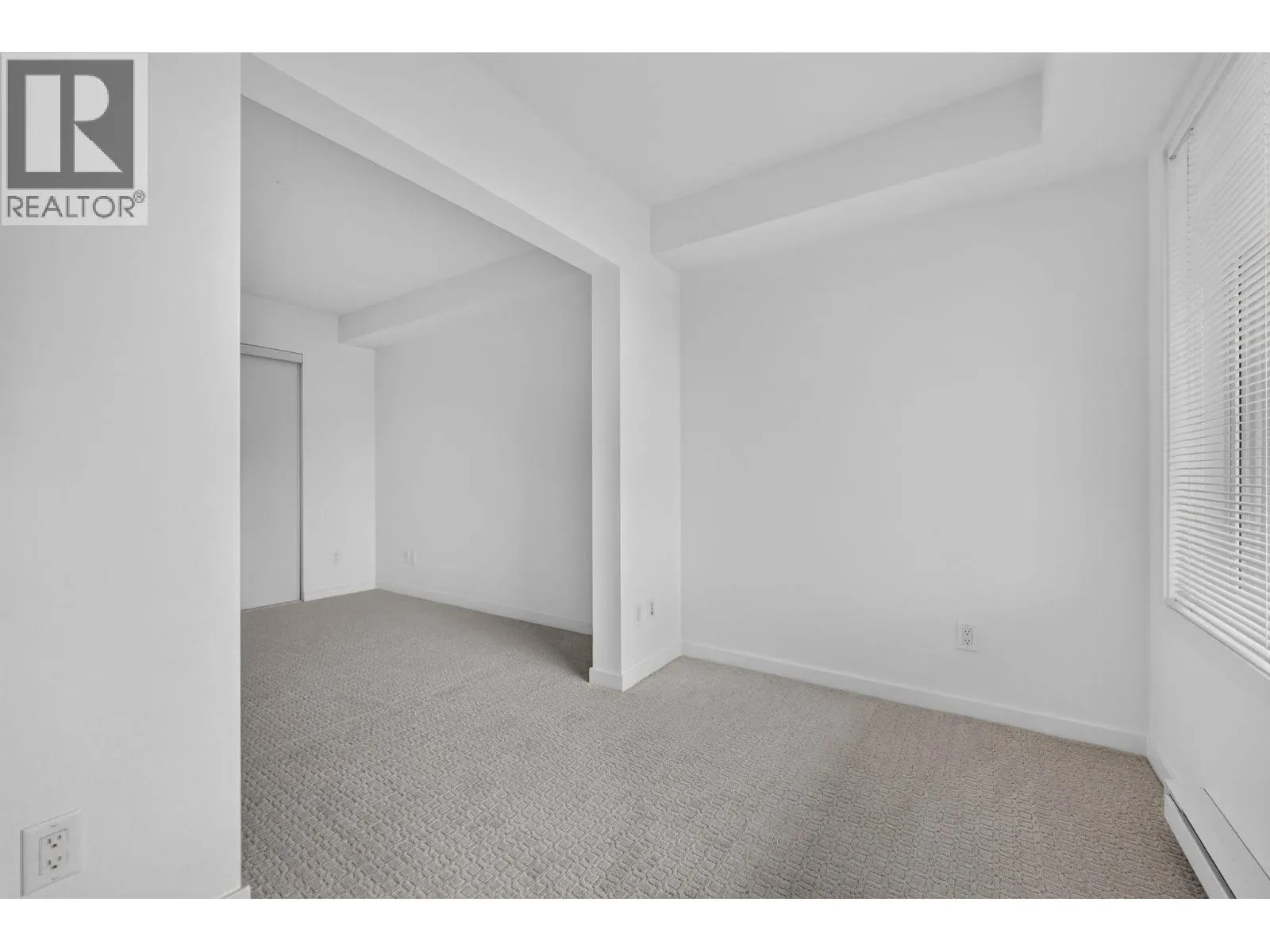 1550 Dickson Avenue Unit# 306