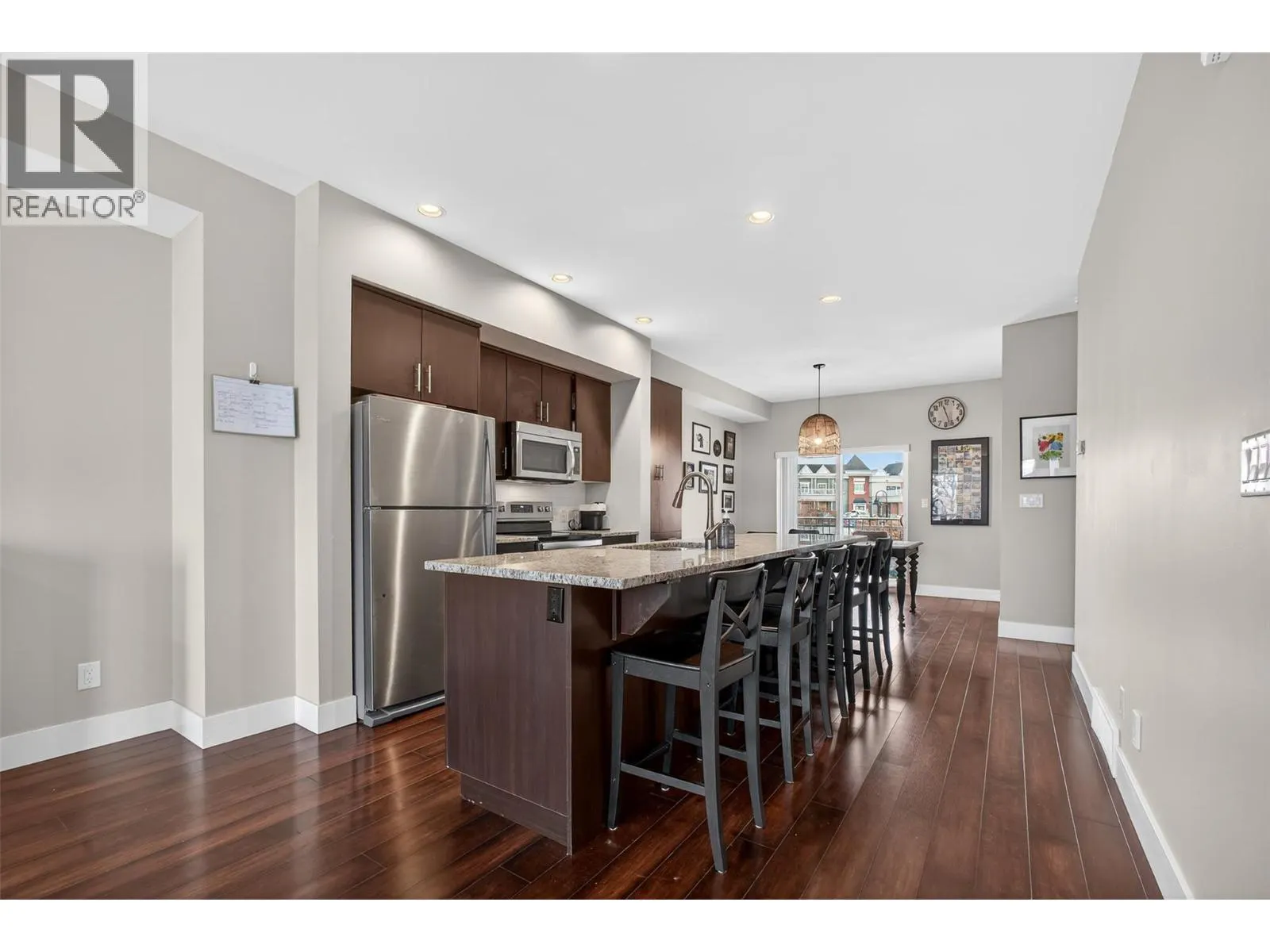 433 McCarren Avenue Unit# 9