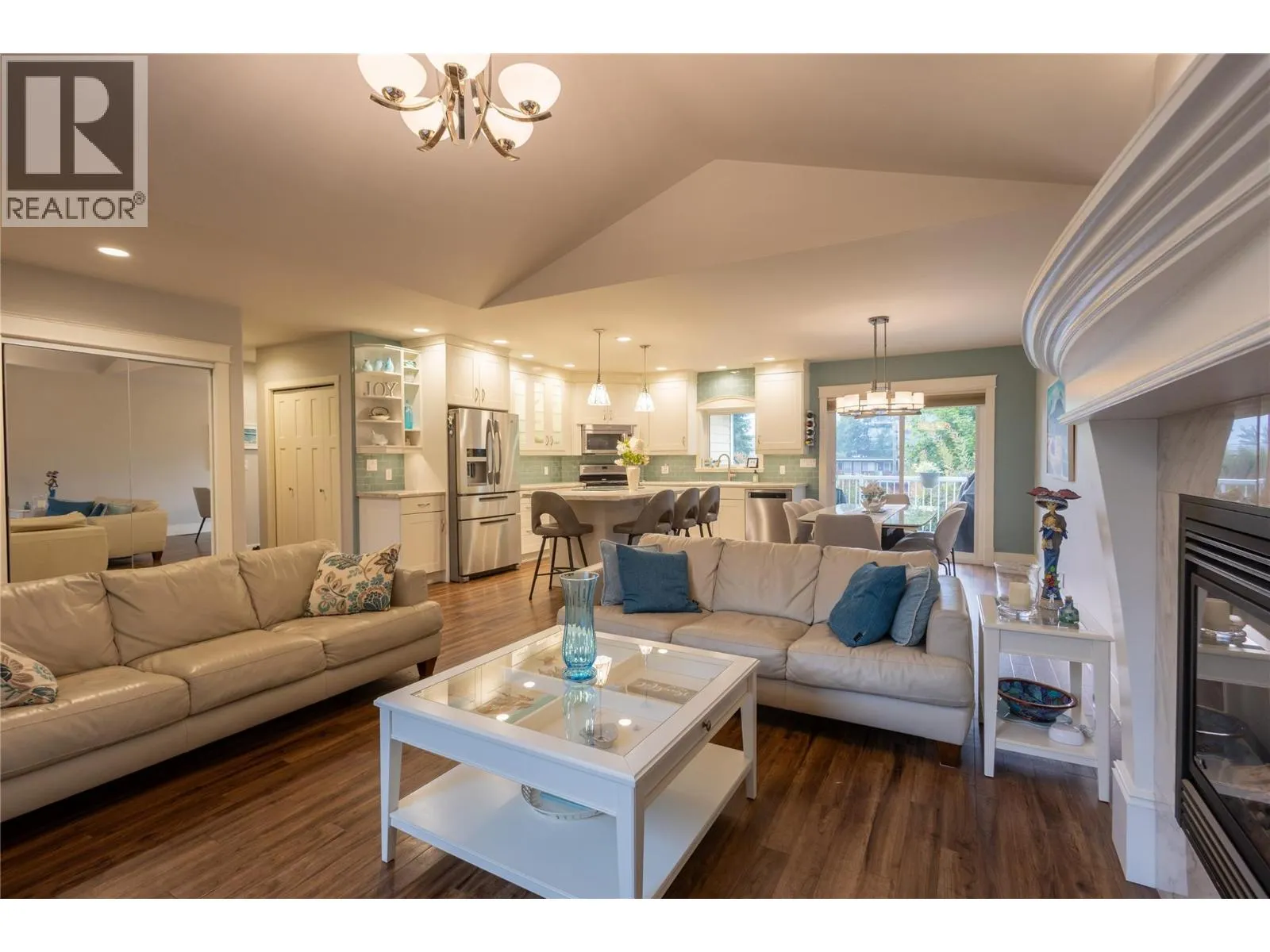 1007 Fourth Street