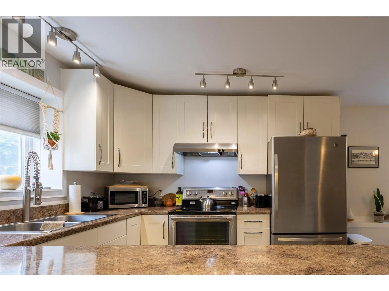 1007 Fourth Street