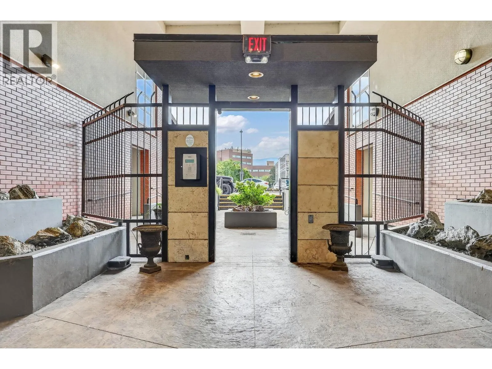 1331 Ellis Street Unit# 317