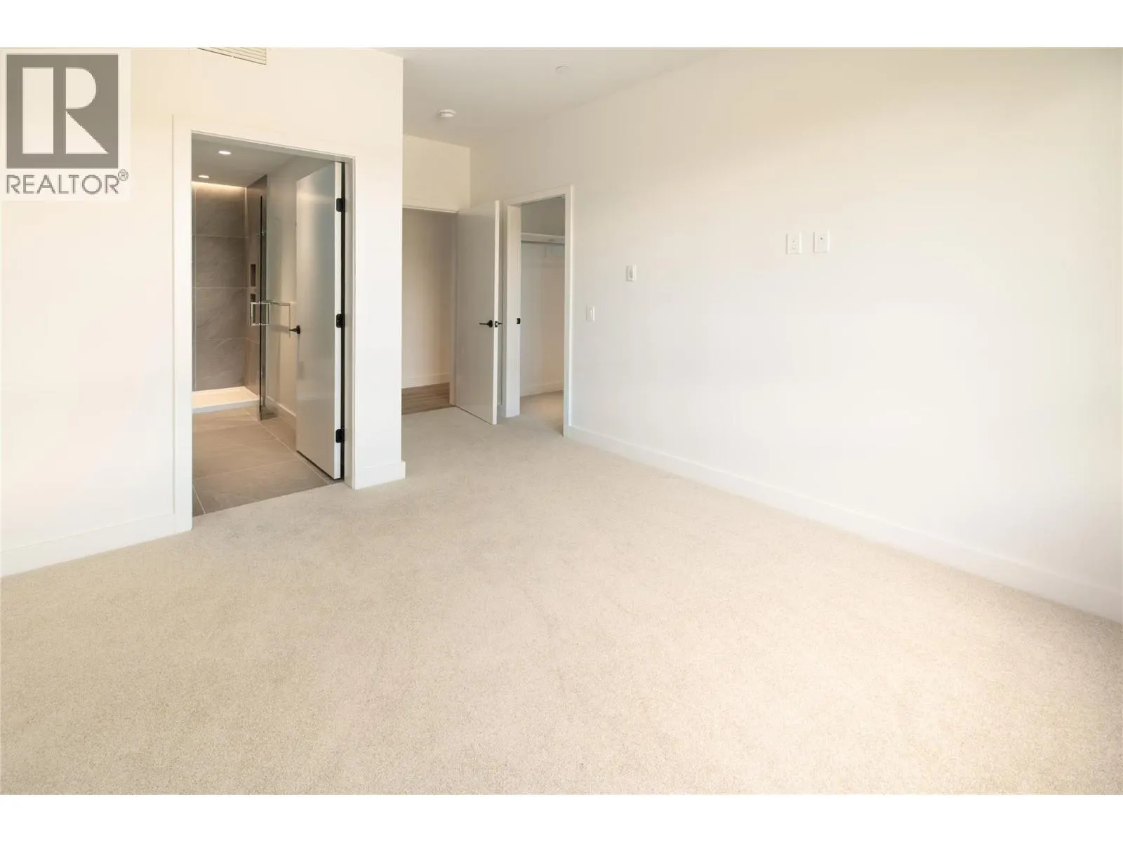 3051 Abbott Street Unit# 216