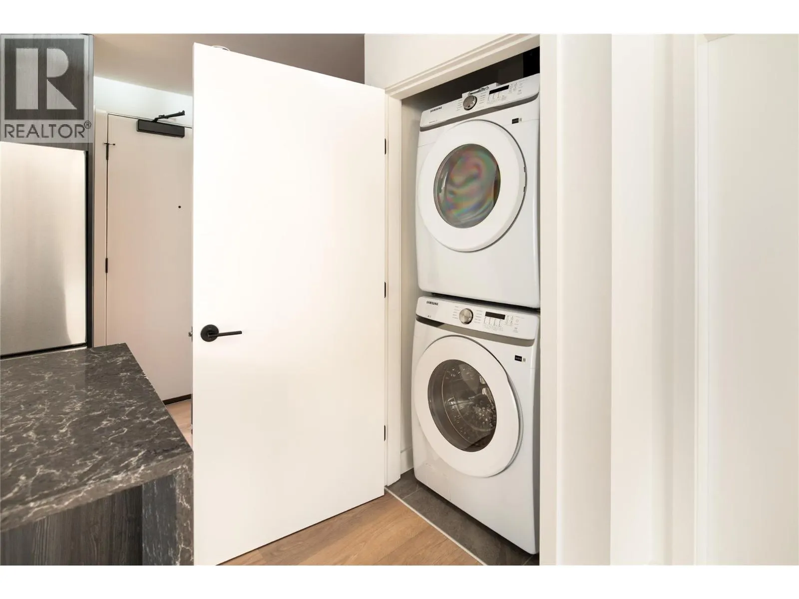 3051 Abbott Street Unit# 512