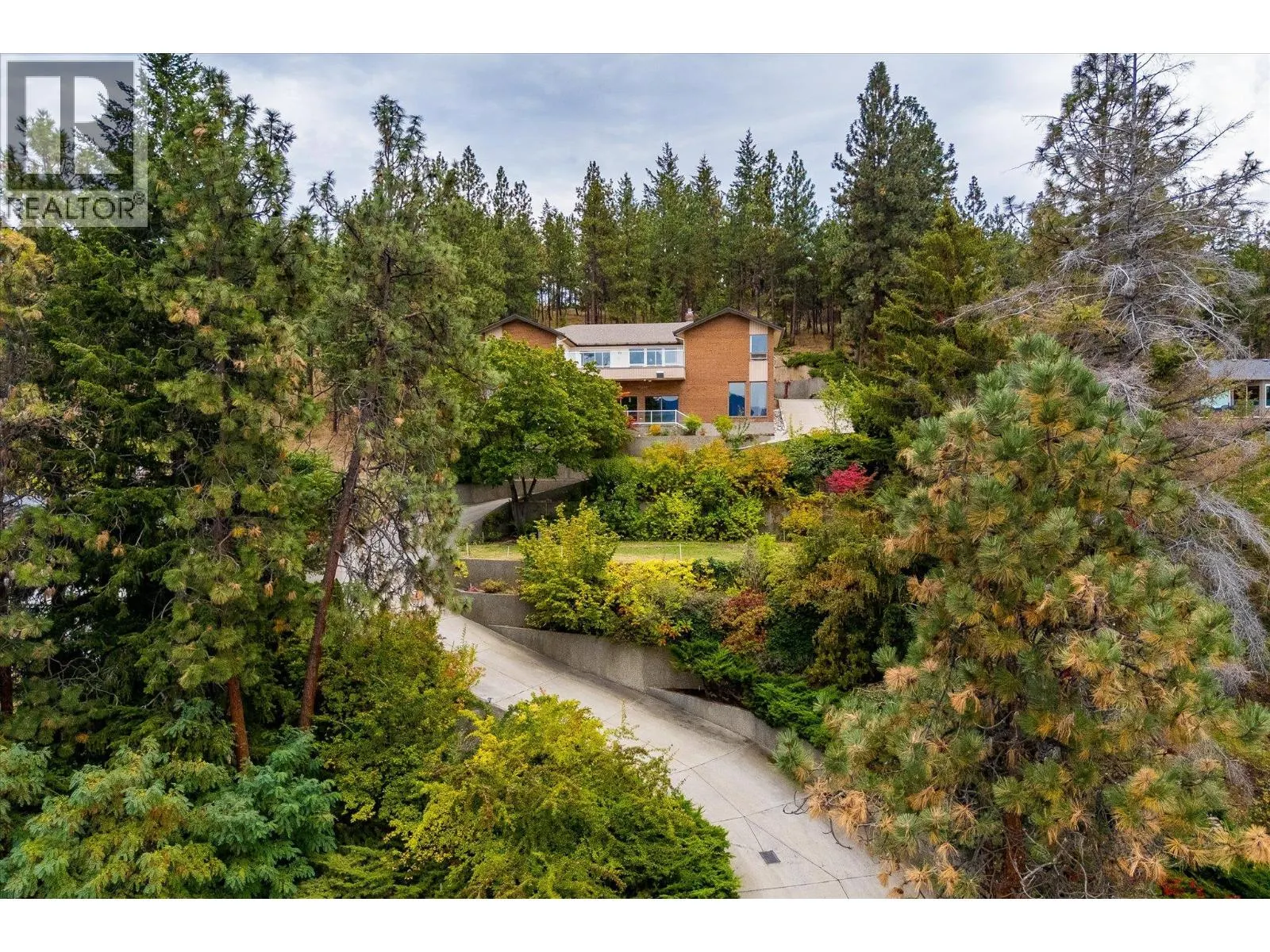 1045 Bartholomew Court