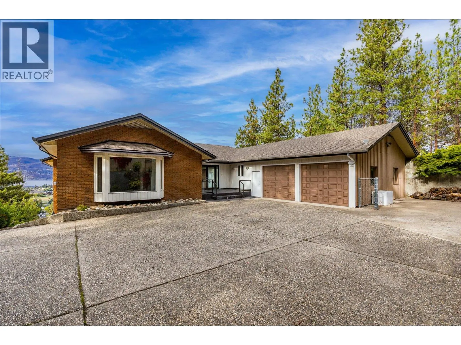 1045 Bartholomew Court