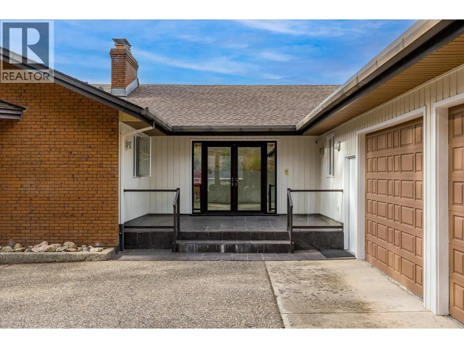 1045 Bartholomew Court